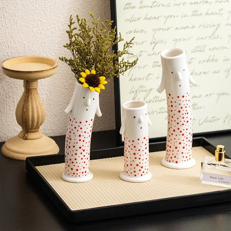 2026 Unique Ceramic Vase Cartoon Handmade Ceramic Crafts Coral Duct Family Lovely Vase Floral Arrangement Accessories Home Decor