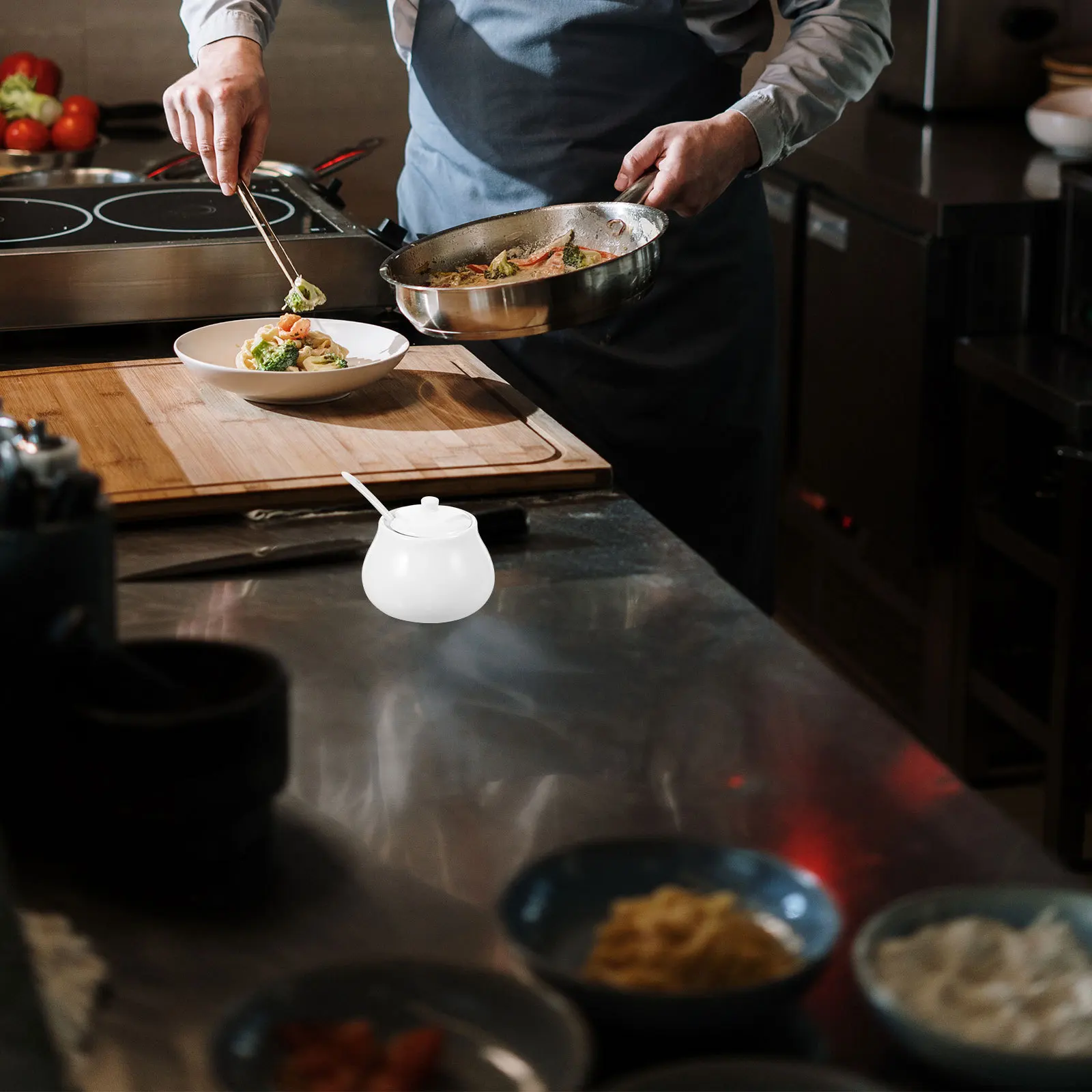 

Airtight Sugar Container Food Storage Jar Containers with Lids and Coffee Candy Jars