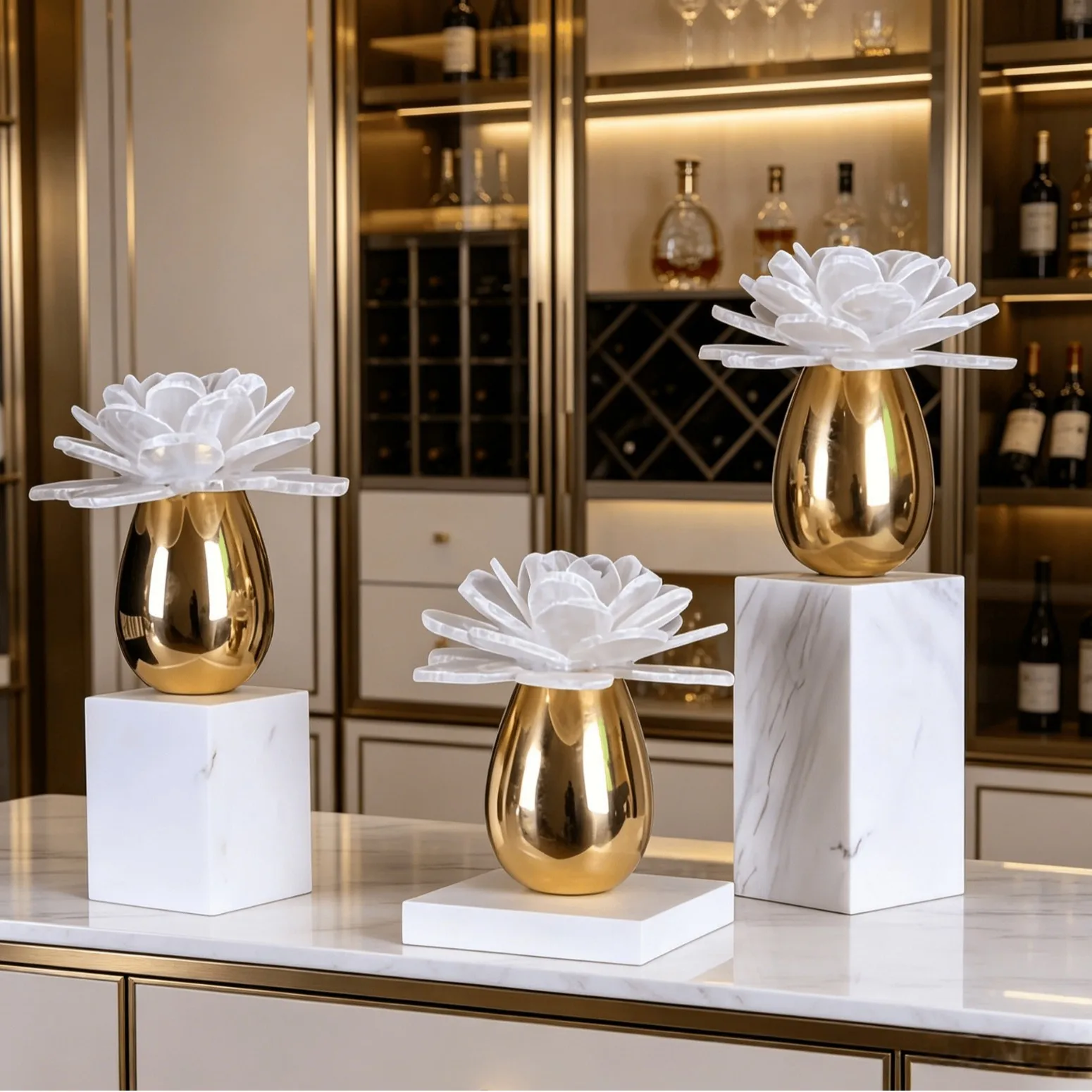 Light Luxury Metal Crystal Flower Ornament, Modern Living Room TV Cabinet, Entrance Wine Cabinet, High-end Handicrafts, Home Acc