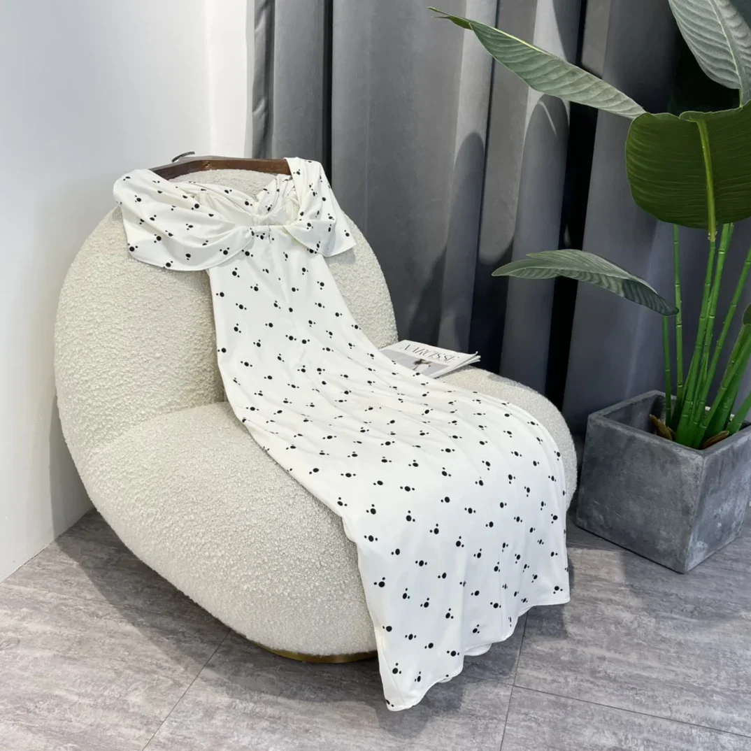 Nieuwe Originele 2024 Elegante Vrouwen Mode Shirring Polka Dot Slanke Off The Shoulder Witte Midi Jurk