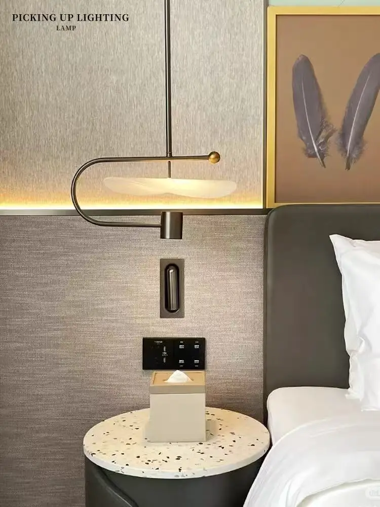 Nordic Minimalist Creative Pendant Lights Magnetic Pole Sheet Painted Hanging Lamp for Living Room Home Decoration Chandeliers