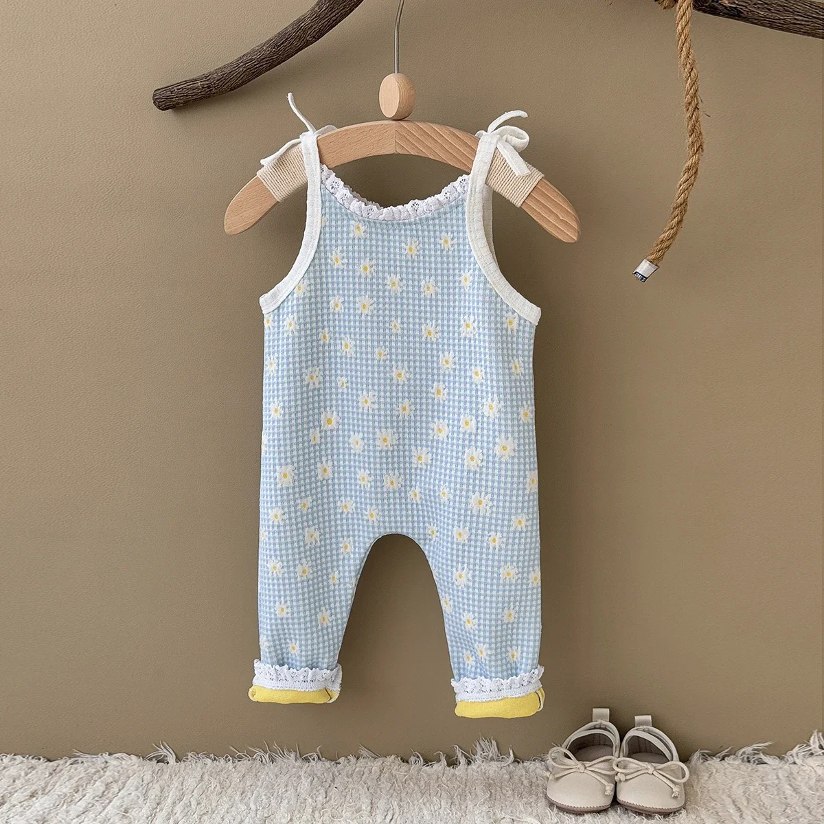 Cute Baby Summer Romper, Waffle Gingham Daisy Sling Jumpsuit, Bow Tie Shoulder Strap, Lace Hem Newborn One Piece Outfit