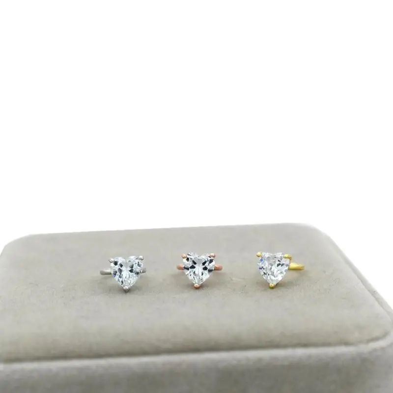 Beautiful Newborns Heart shaped Rhinestoned Rings Baby Photography Rings Studio Props Memorable for Growth 1Pc