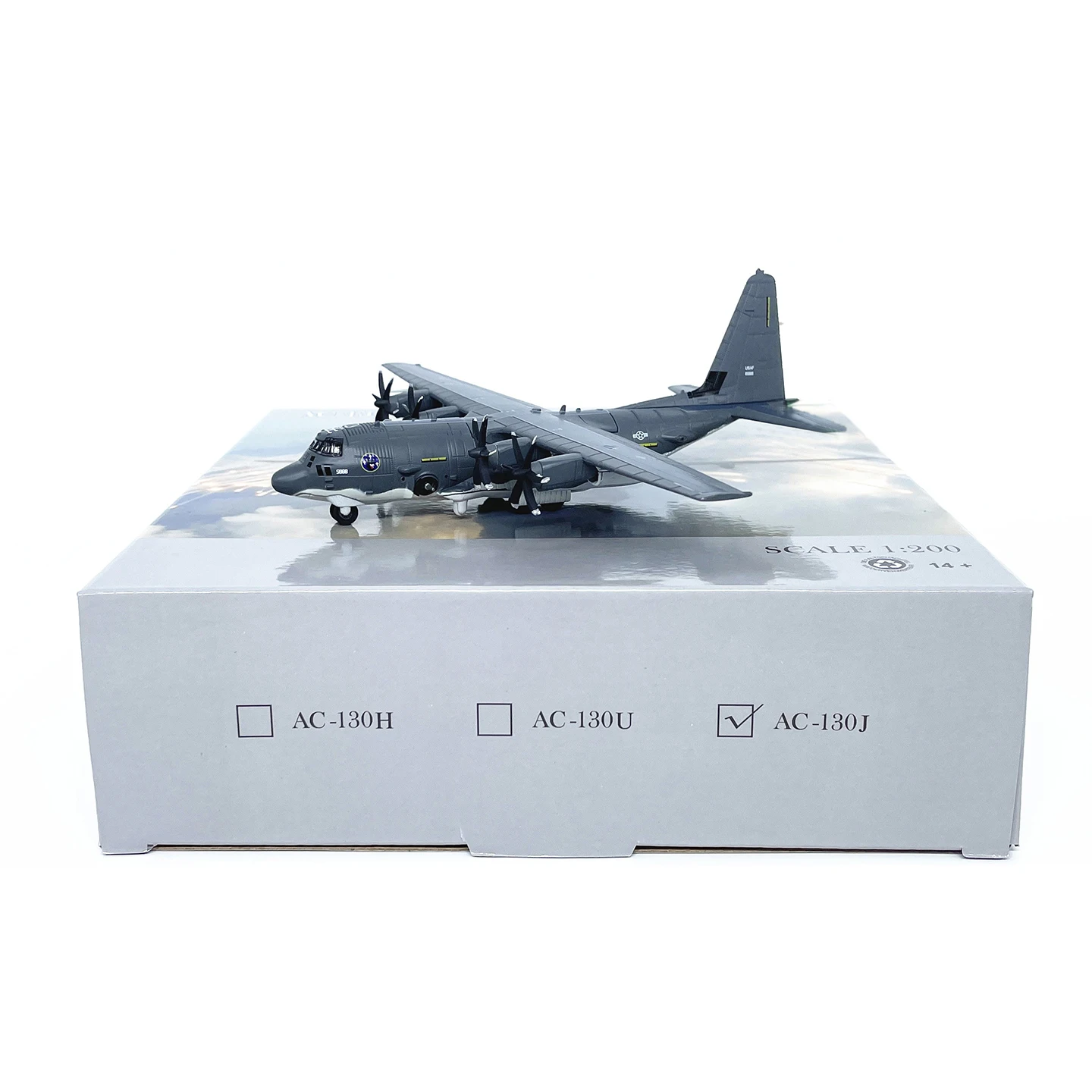 1: 200 American AC-130J (ground attack type) aircraft model static alloy finished product model