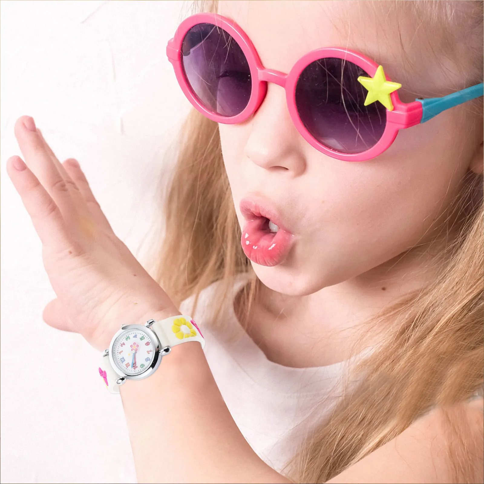 Silicone Watch Lovely Flower Pattern Wrist Watch Adjustable Strap Cartoon Festival Gift
