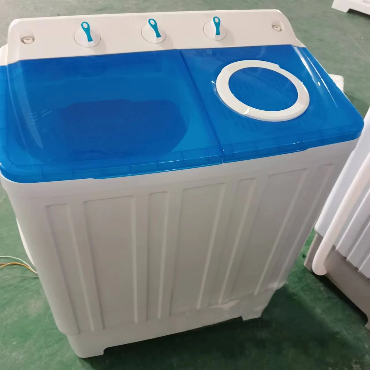 

YYHC-2024 hot sale 9.5kgs double tub plastic Tub Laundry Washer portable electric clothes shoe washer washing machine