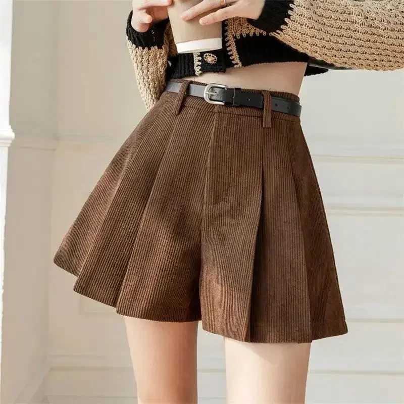 Autumn Winter Women Shorts Black Wide Leg High Waist Elegant Fashion Corduroy Pleated A Line Casual Brown Booty Shorts Female