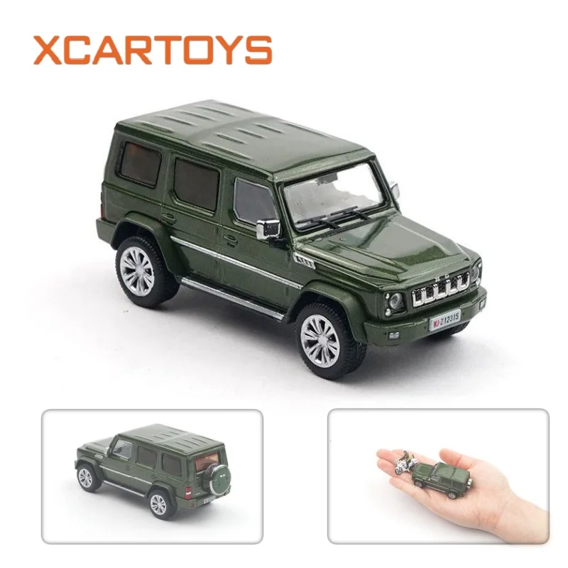 XCARTOYS Diecast Car Model Beijing Off Road BJ80 Armed Police Motorcycle Escort Set 1/64 Scale Alloy Mini Car Boys Toy Vehicle
