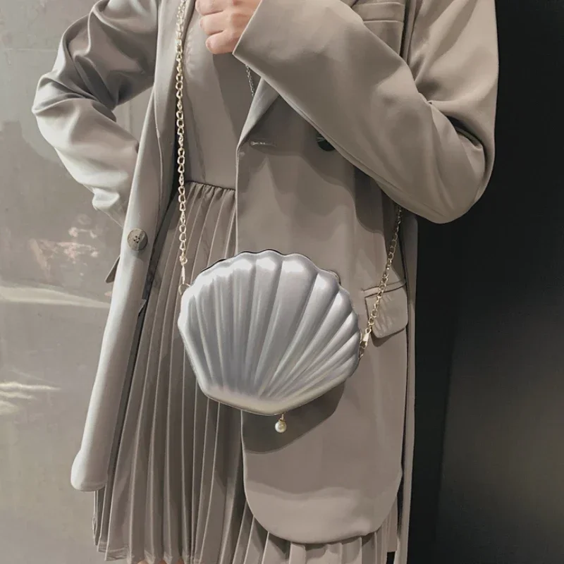 حقائب كتف نسائية عصرية حقيبة شل سلسلة لطيف الترتر حقيبة صغيرة الهاتف المال الحقيبة سستة حقائب كروسبودي للنساء 2026