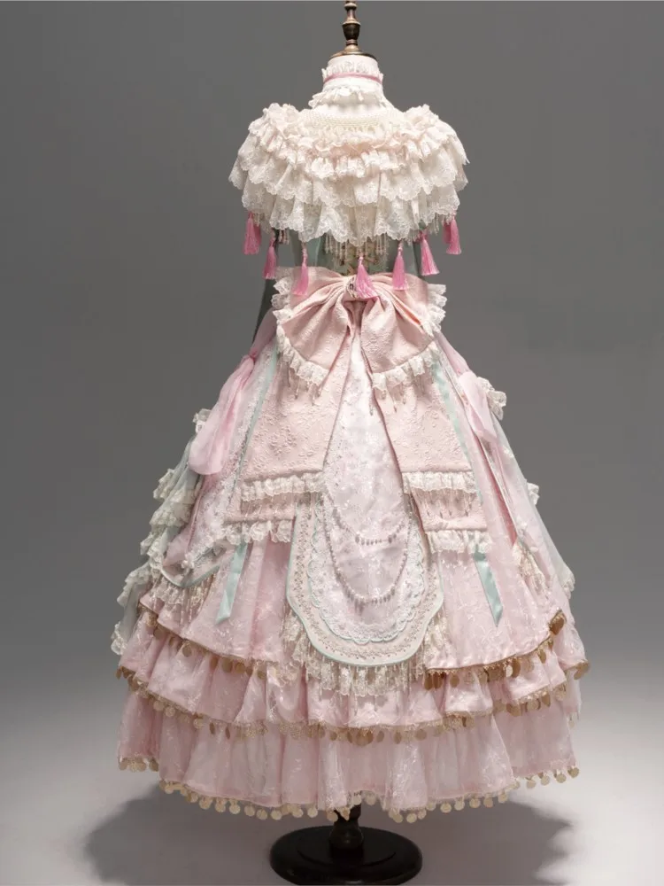 A new style of ethnic fashion pink Chinese-style dress