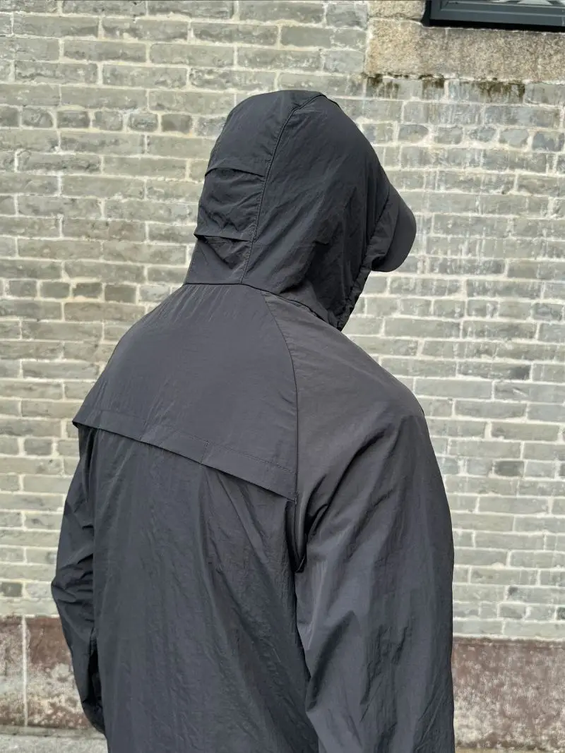 Herren Sommer-Kühljacke mit Sonnenschutz UPF50+, Schnelltrocknend, Atmungsaktiv, mit Kapuze, Windbreaker für Outdoor-Aktivitäten, Wandern, Camping, Radfahren – Detail 8