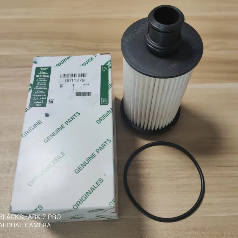 Car Oil Filter LR011279 C2D3670 AJ812351 for JAGUAR F-PACE F-TYPE XE XF XJ XK LAND ROVER DISCOVERY 4 5 RANGE ROVER 3 4 Sport