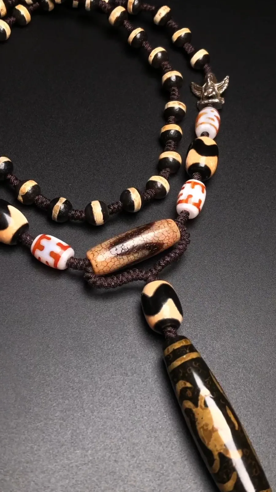 Tibetan Old Oily Agate Dzi Multiple patterns Zakirim Beads Necklace M0401