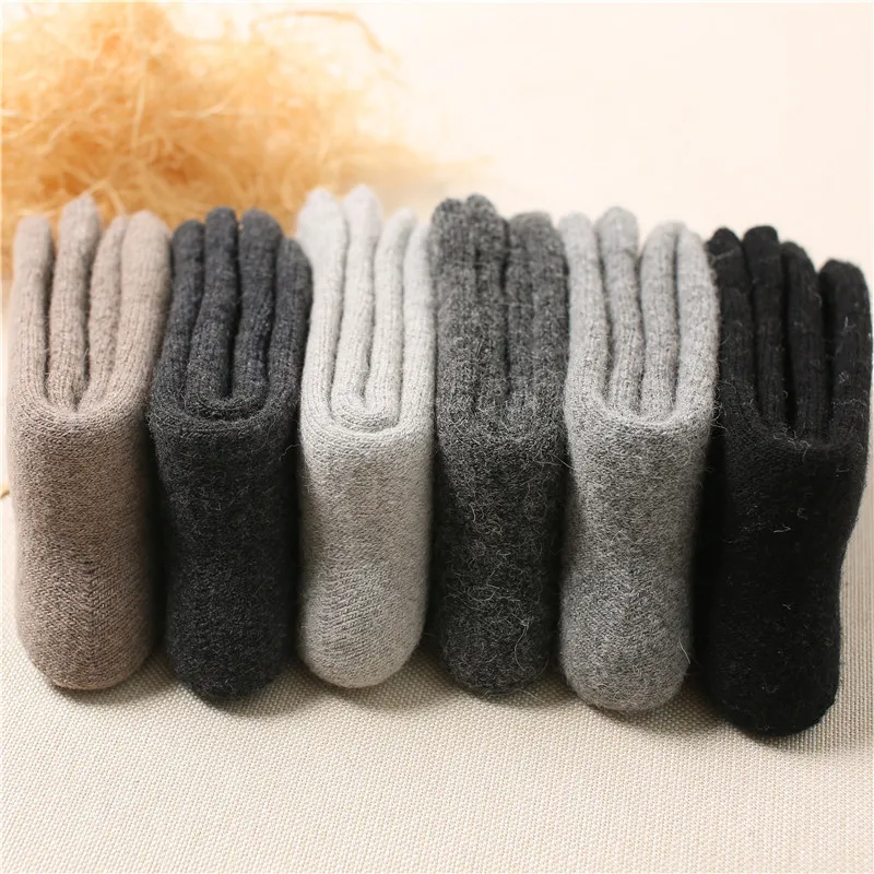 2022 New Thicken Winter Warm Wool Women Socks Solid Men Socks Super Plush Merino Wool Socks Christmas Against Cold Snow Socks