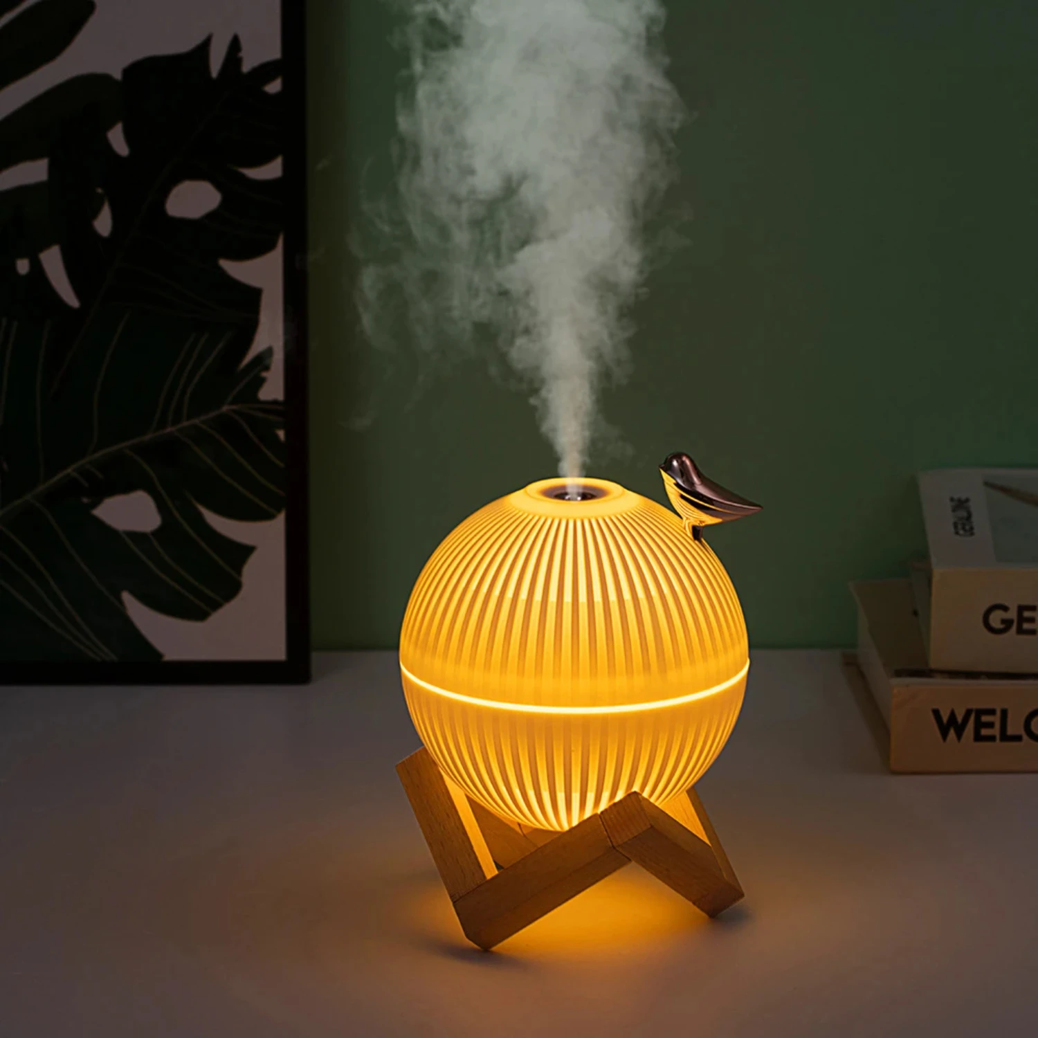 Little Bird Humidifier Mini Office Desktop Mute Air Humidification USB Small Household Heavy Fog Spray Atomizer with Night Light