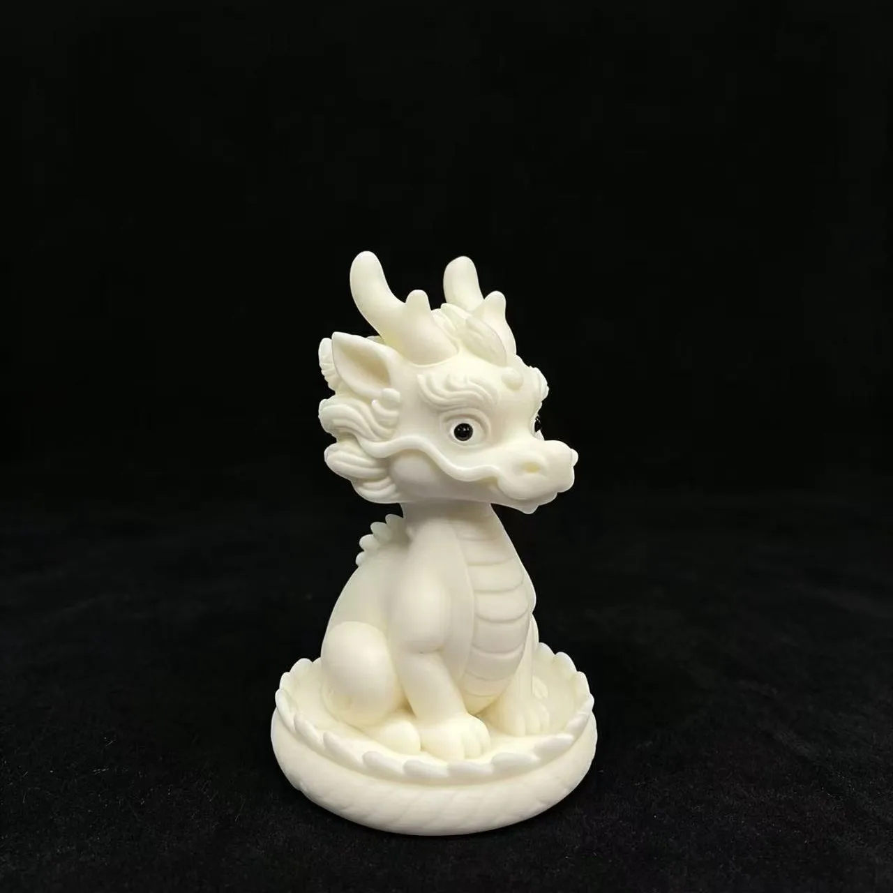 Ivory Nut Carved Zodiac Dragon On Round Plate Figurine Home Office Desktop Divine Dragon Craft Ornament