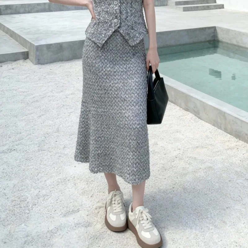 

Miyake Pleated Skirt Women 2026 Summer New High-end Niche Design Solid Jupe Elegant Temperament Elastic Waist Straight Skirt