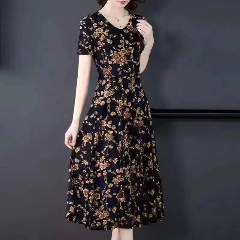 Vestido holgado de talla grande para mujer, ropa de temperamento, versión coreana, medio y largo, novedad de verano, 2023