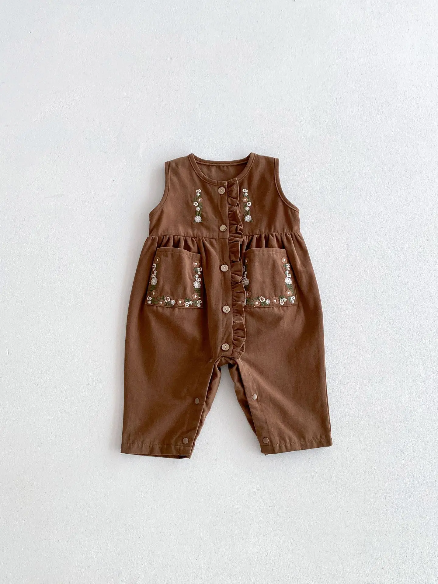 2024 Autumn New Baby Girl Sleeveless Romper Cotton Toddler Girls Casual Pocket Overalls Infant Flower Embroidery Lace Jumpsuit