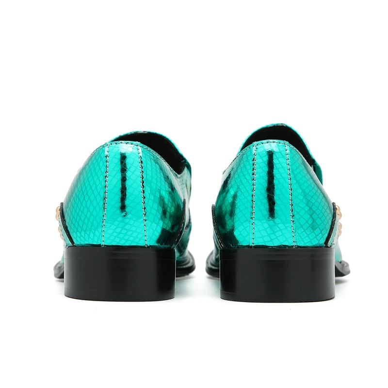 Quadratische quadratische Niet Stil lässige Lederschuhe modische Persönlichkeit bequeme Herren schuhe trend ige Leder neunte Hosen Schuhe – Detail 20
