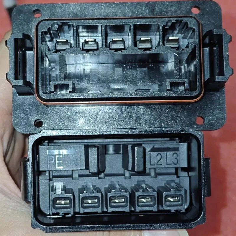 380V AC TerminalAC Terminal Power Plug Connector For Grid Tie Inverter Sun2000-20ktl-M2