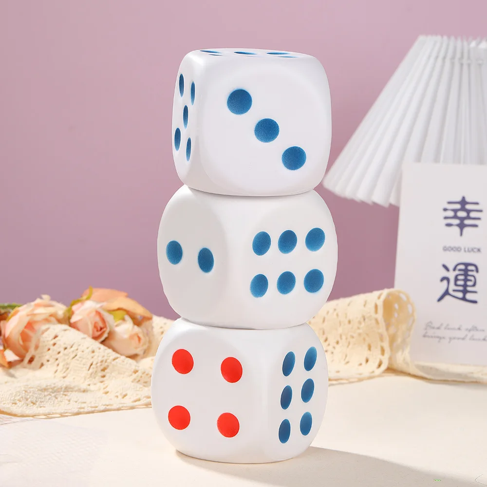 

3,1-дюймовые большие кости из искусственной кожи, мяч для снятия стресса для детей, игрушки для настольных игр, чтобы получить свои счастливые цифры, пенопластовые кости, сжимаемые, медленный отскок, игрушка-непоседа