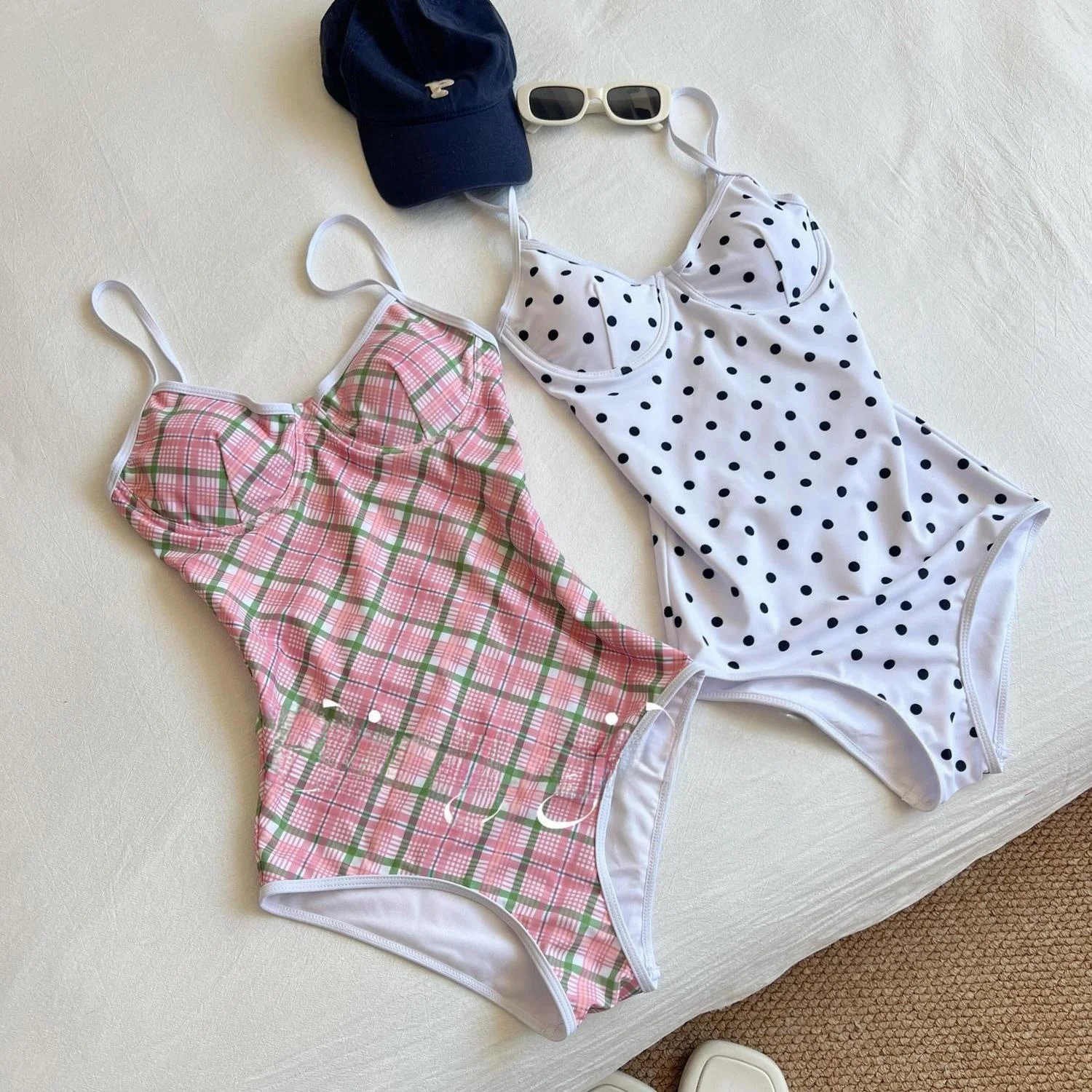 Traje de Baño de Puntos con Estilo Coreano, Bikini Conservador, Traje de Baño para Vacaciones, Diseño de Verano Pure Desire para Mujer