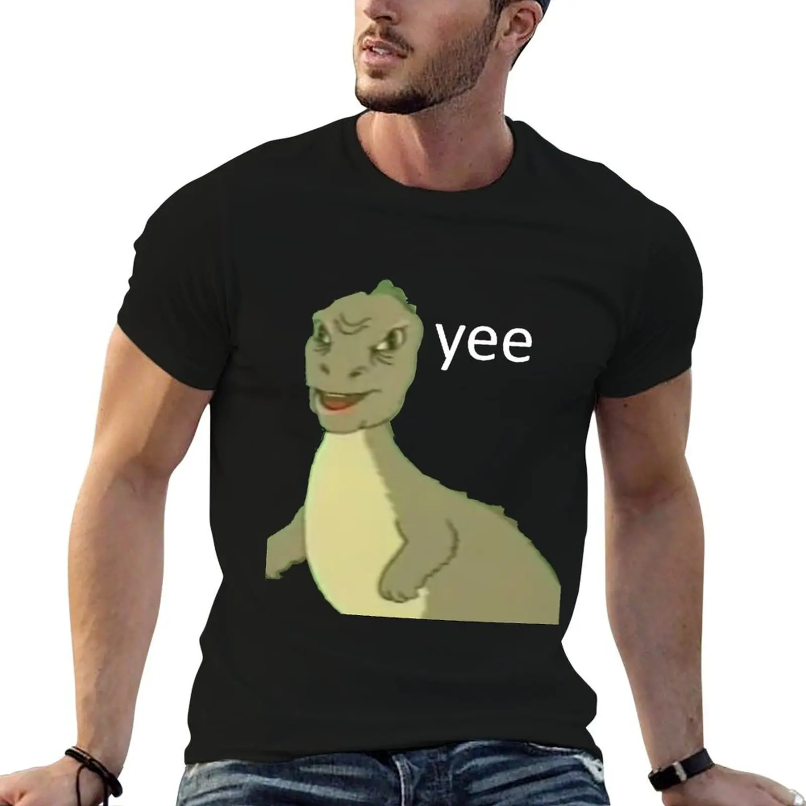 Футболка Yee [dinosaur maym :^)] (версия 1, качество видео, белый текст) Футболка минималистичного дизайна с круглым вырезом, однотонная.