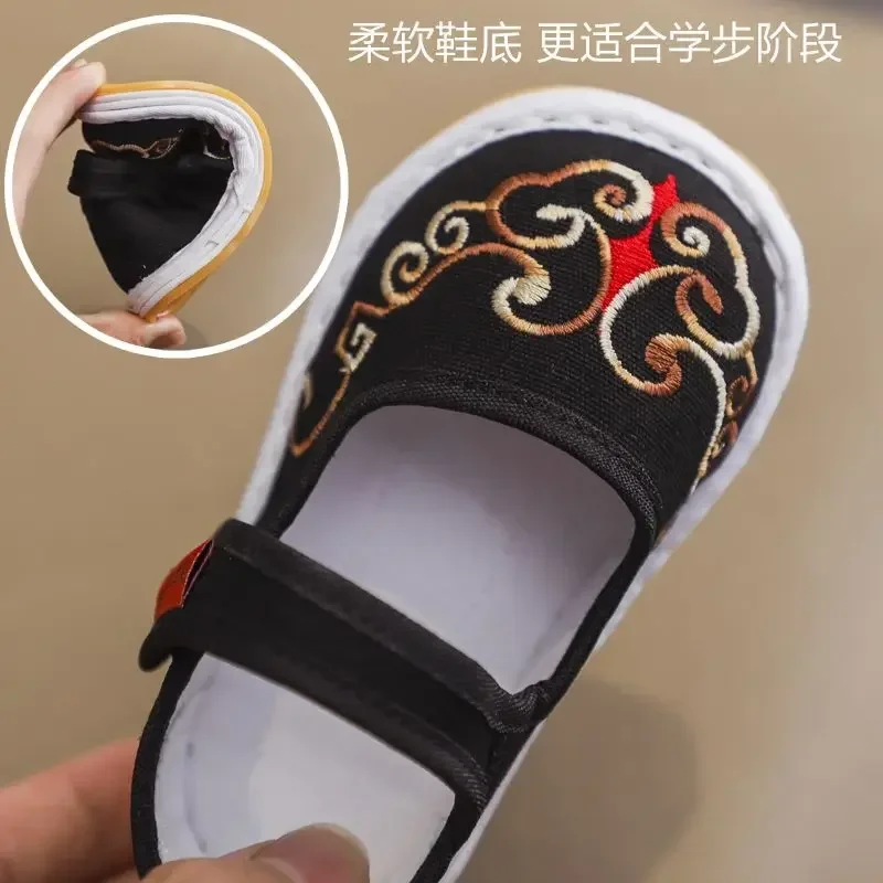 Retro bebê artesanal sapatos de pano mil camadas inferior bebê primavera outono kawaii velho pequim meninos hanfu sapatos 1-4 anos de idade