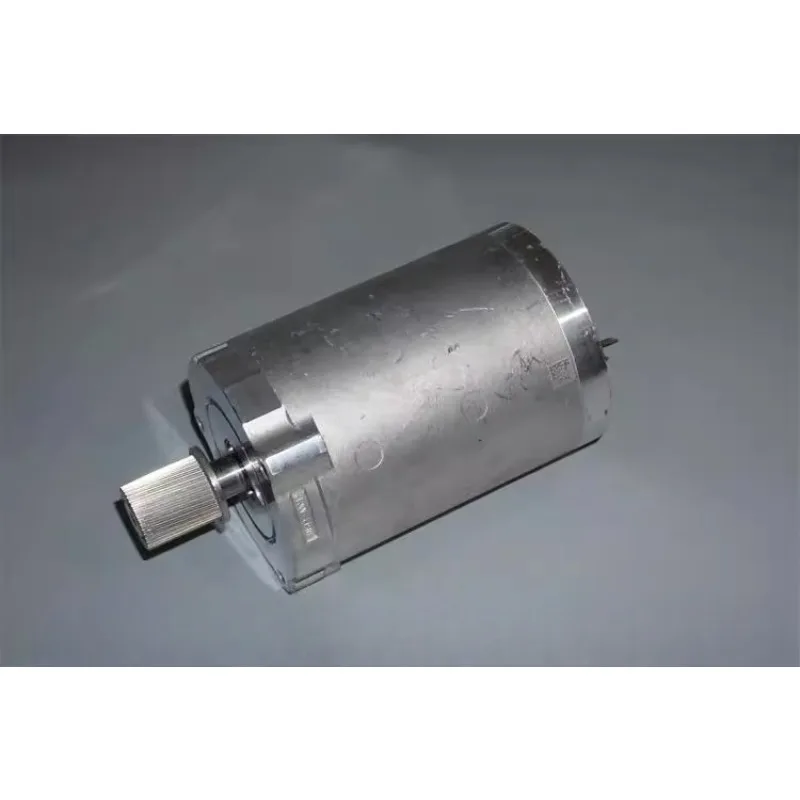 

DC12-24V 1000W 2100-4100RPM Мощный бесщеточный двигатель, используемый для автомобильного рулевого управления, шпинделя «сделай сам», электроинструментов. Модификация AVT