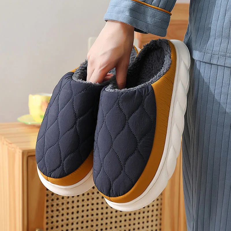 Zapatillas de algodón impermeables antideslizantes para hombre y mujer, pantuflas cálidas acolchadas para interiores, talla grande, Invierno