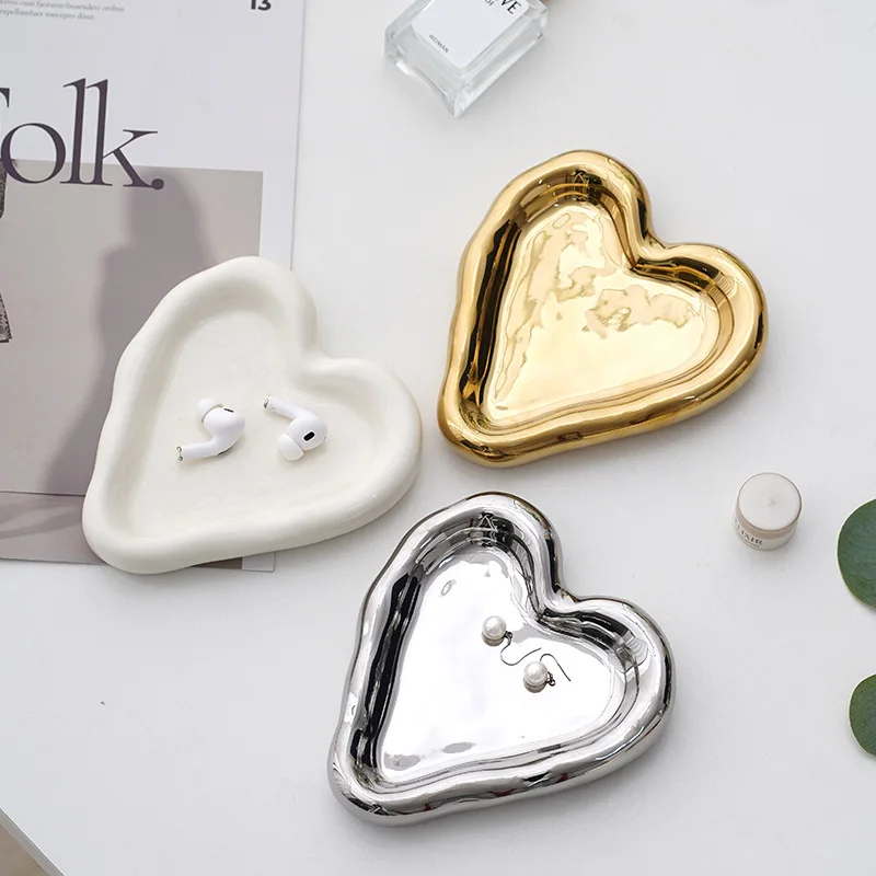 Nordic Heart-Shaped Ceramic Jewelry Tray High Appearance Level Porch Storage Tray Senior Ceramic Storage Tray Furniture Home