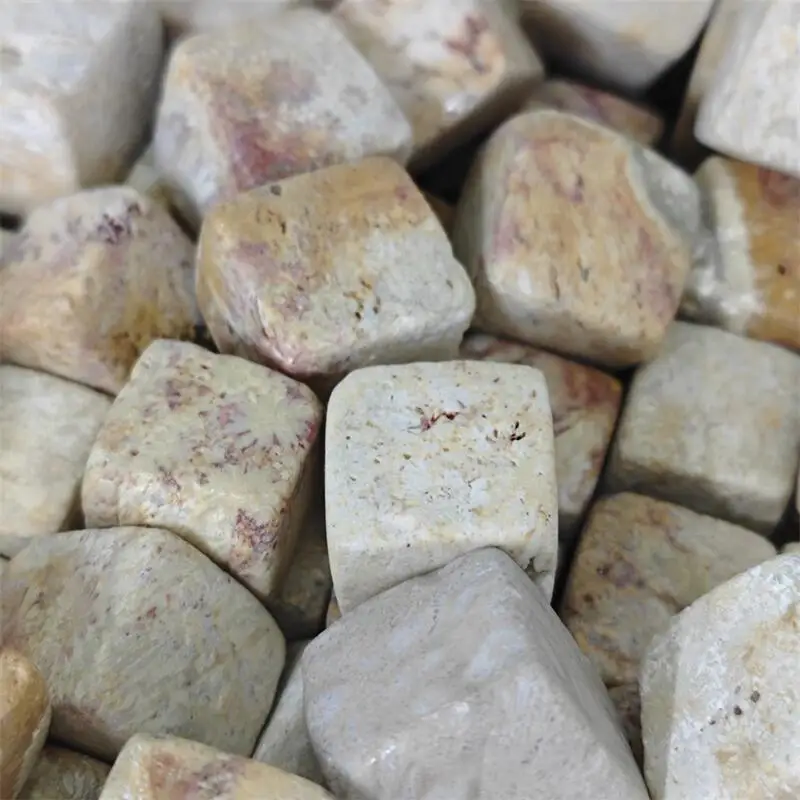 500G Natural Coral Jade Cube Freeform Carving Reiki Faith Handicraft Ornaments Healing Home Decoration Gift