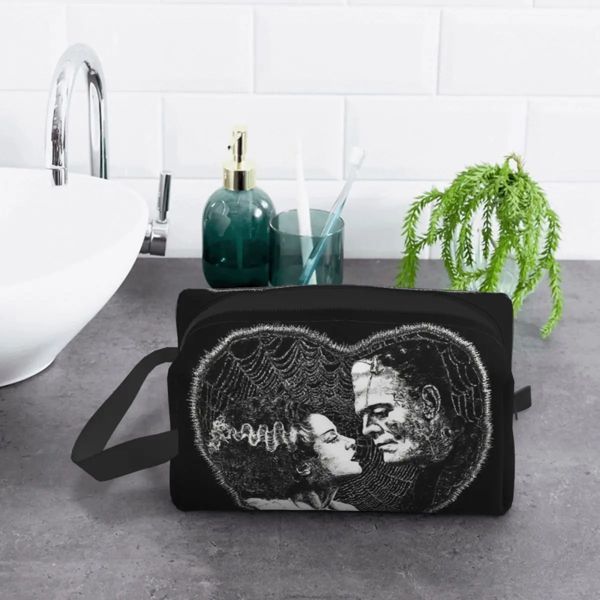 Custom Horror Film Bride Of Frankenstein Makeup Bag for Travel Cosmetic Fashion Halloween Horror Movie Storage Toiletry Bags