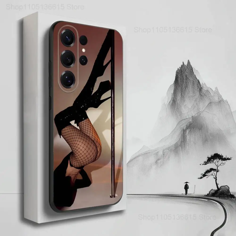 حافظة لهاتف سامسونج S25، S24، S23، S22، S21، S20، S10، S9، Ultra، Plus، Lite، FE، غطاء أسود من السيليكون الناعم