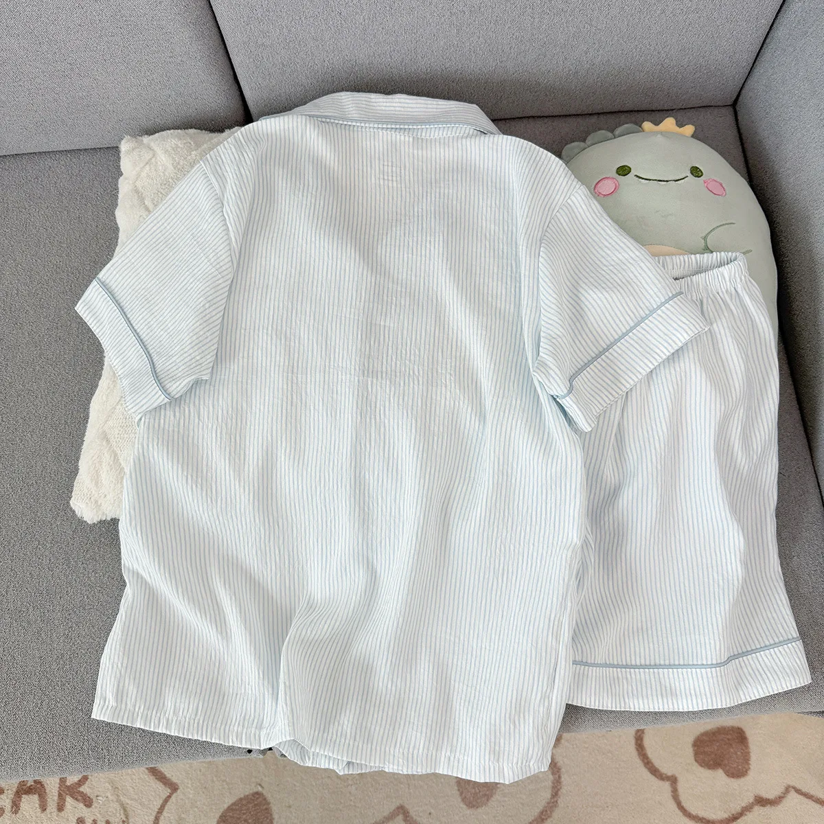 Four Seasons Pajamas Women's Short Sleeved and Shorts Loose Oversized Casual Style Girls' Student Striped Homewear Sleepwear