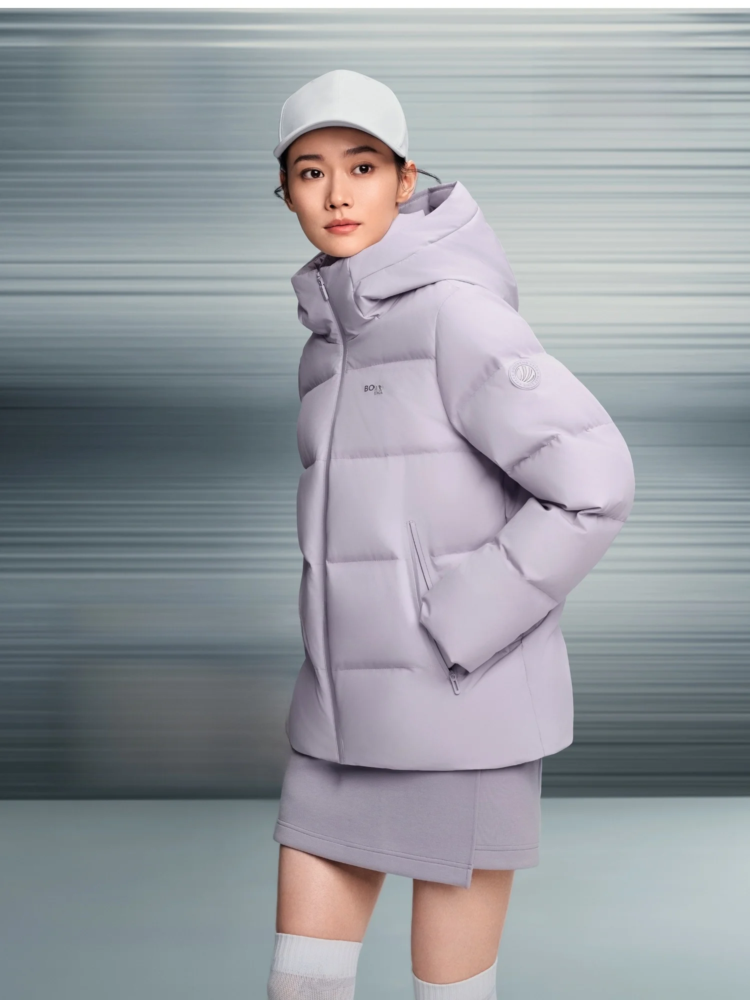 

Bosideng Women's Winter Short Puffer Jacket Sporty Fashionable Hooded Versatile Simple Bread Style Warm City Casual Outdoor