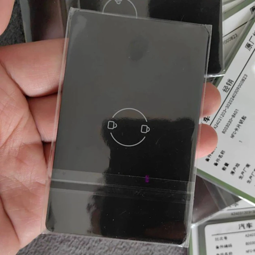 Chiave NFC intelligente senza chiave digitale per auto per Leapmotor C10 C11 C01 C16 Chiave NFC digitale intelligente per auto