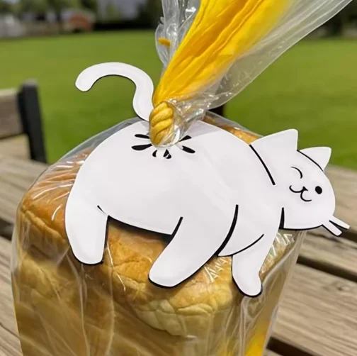 Fun and Multi-Functional Sealing Clip - 3D Printed Dog Sealing Clip - Suitable for Bread Bag Clips and Snack Bag Sealing Clips.