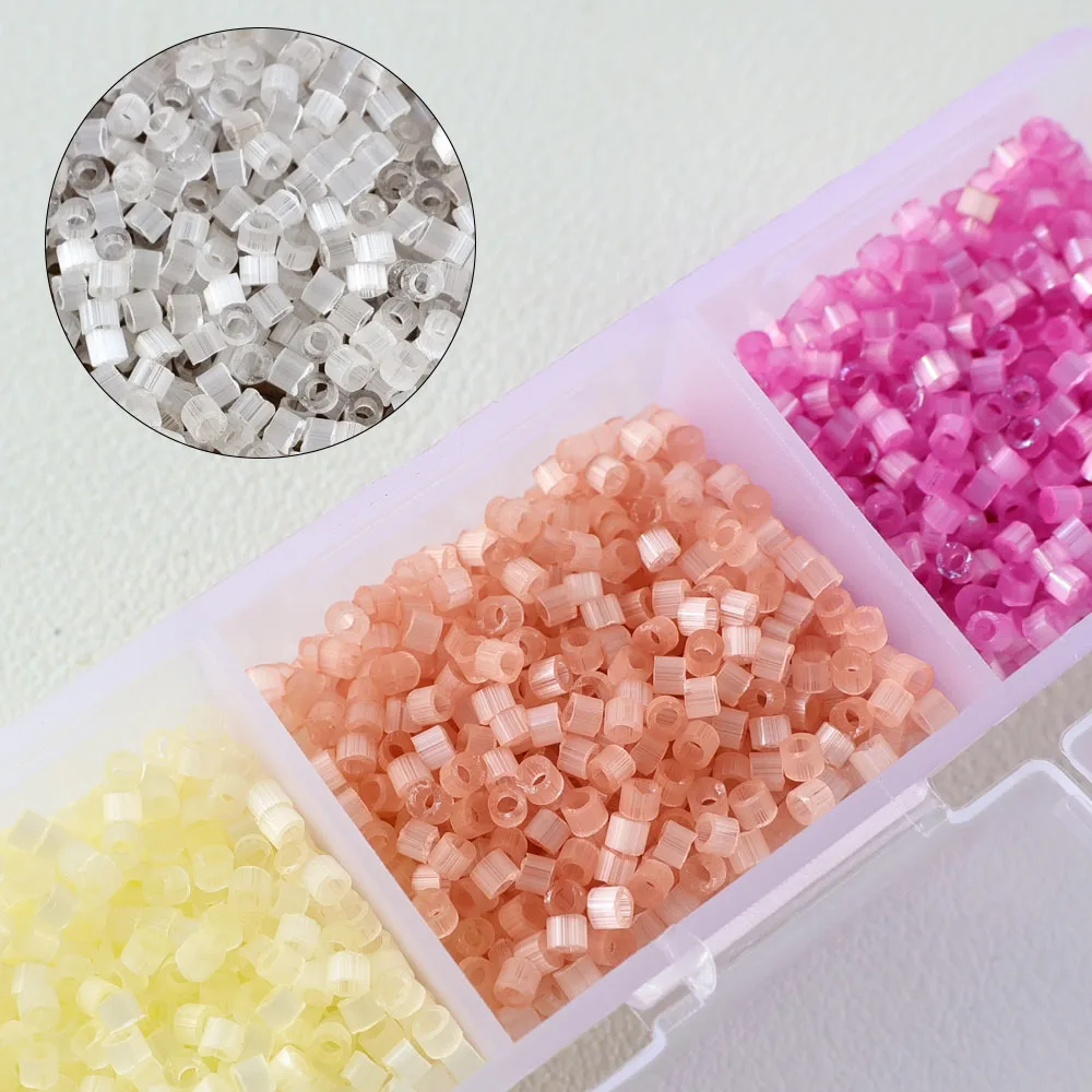 Aus Japan importierte Miyuki Delica Seidenfarbene Rocailles, Glasperlen, für die Schmuckherstellung, geeignet für verschiedene DIY-Bastelarbeiten. – Detail 4