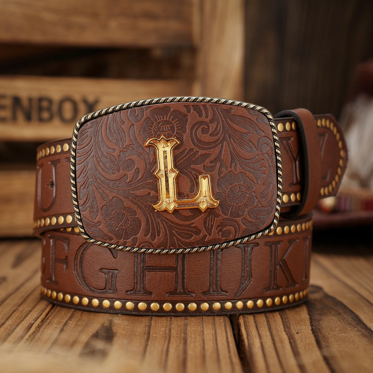 Ein PU-Gürtel im Western-Stil mit Schnallen, sowohl für Männer als auch für Frauen, lässig und im Retro-Stil, perfekt für den täglichen Ausflüge – Detail 9