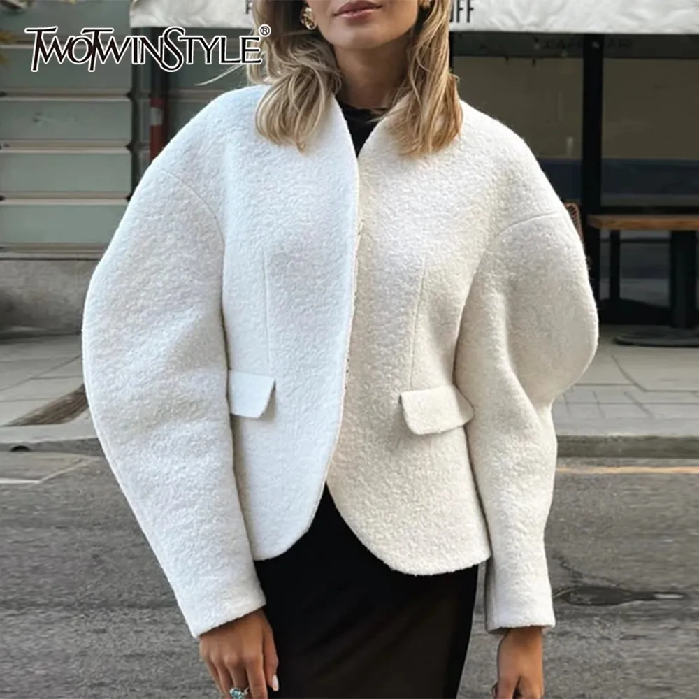 

TWOTWINSTYLE White Spliced Pocket Basics Jacket Female V Neck Long Sleeve Loose Korean Office Women's Jackets Autumn Fashion New