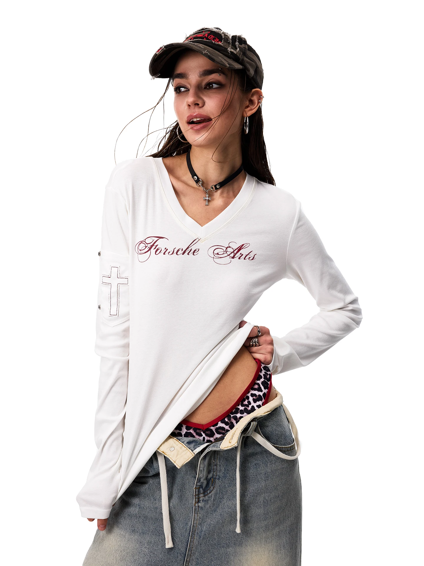 

Женская повседневная облегающая футболка American Sle Spicy Girl с V-образным вырезом, длинным рукавом, винтажным принтом и эффектом утяжки талии
