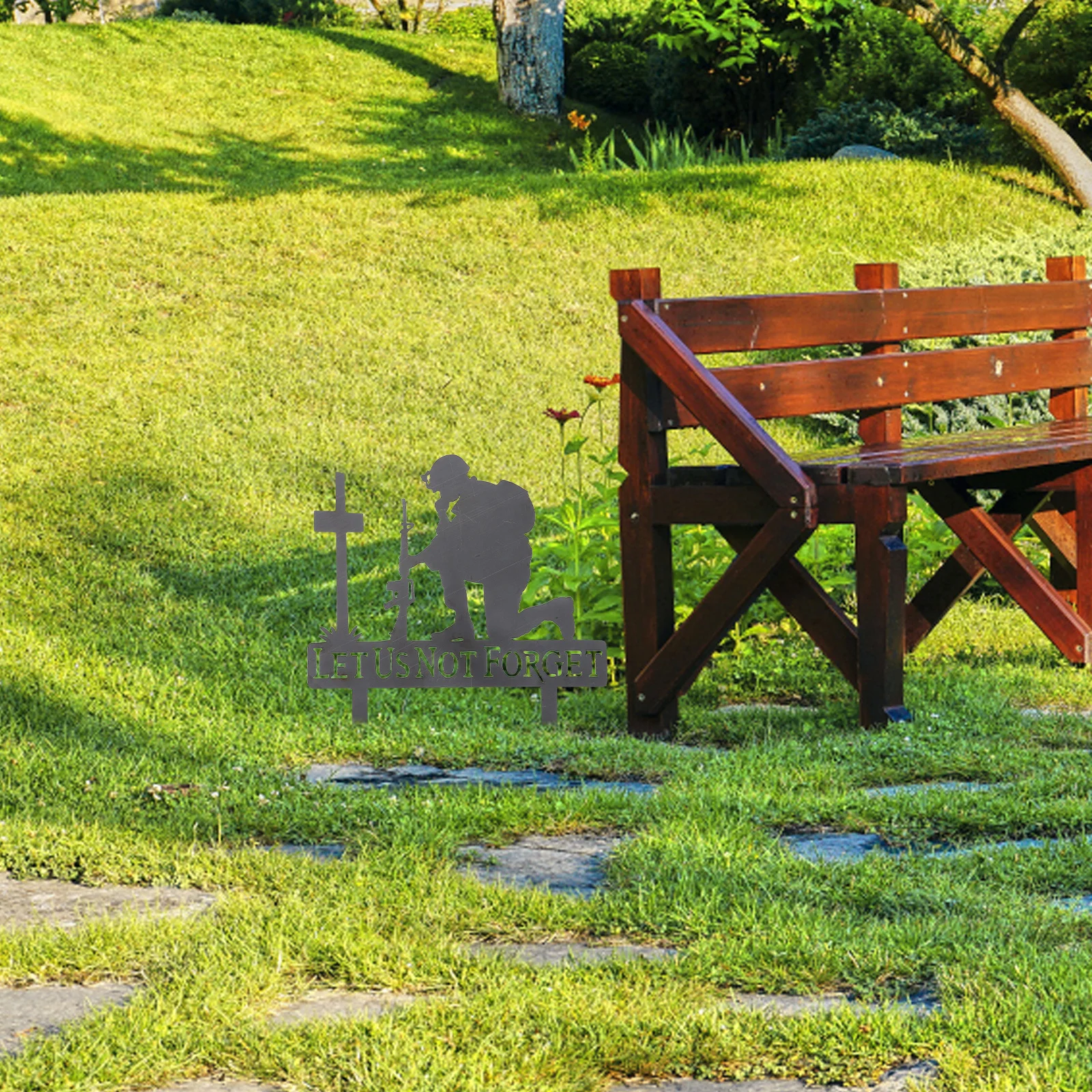 المعادن الجندي حصة يوم الذكرى في الهواء الطلق حديقة الديكور الوطنية ساحة ديكور المحاربين القدامى يوم ذكرى زخرفة ساحة معدنية