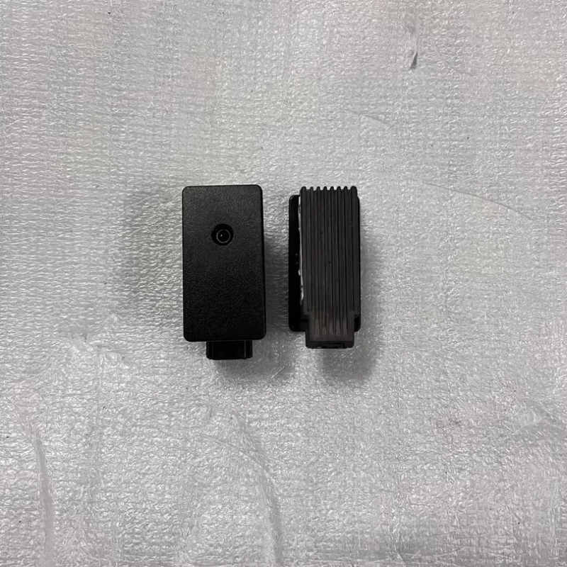 

Suitable for Tesla Model Y Juniper original car door welcome light, first version style