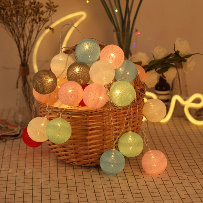 Battery Powered 4cm Cotton Ball Lighting String Wedding Party Birthday Proposal Home Staircase Room Decoration Accessories