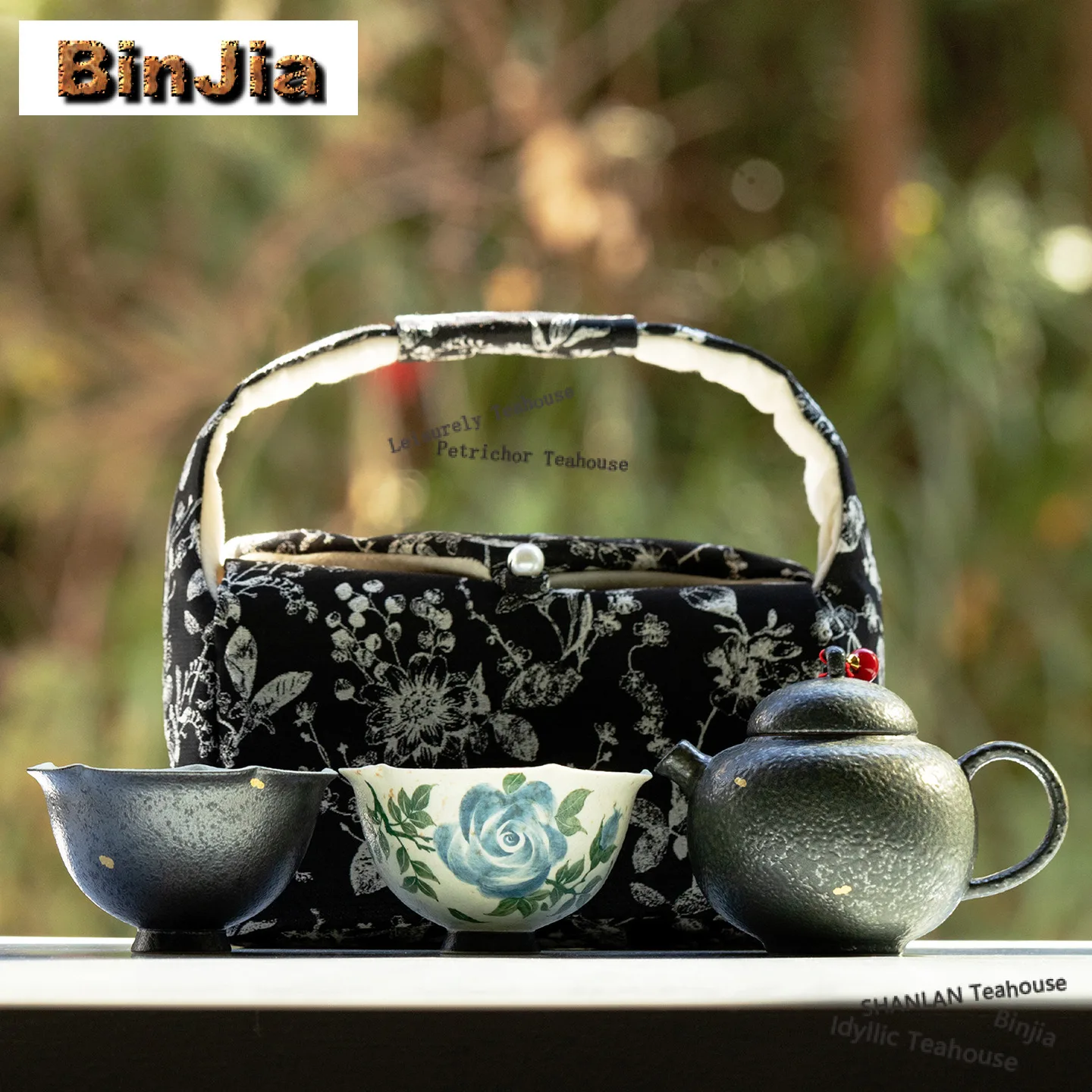 

Набор для путешествий: Японский чайный сервиз с ручной росписью, золотыми вкраплениями и розами, 1 чайник, 2 чашки, органайзер, портативная сумка для пикника, украшения