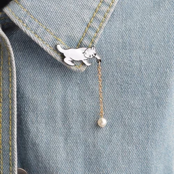 Kitten Pearl Metal Brooch Pins with Chain DIY Button Pin Denim Jacket Pin Badge Jewelry Gift for Kids Cute Cartoon Cat