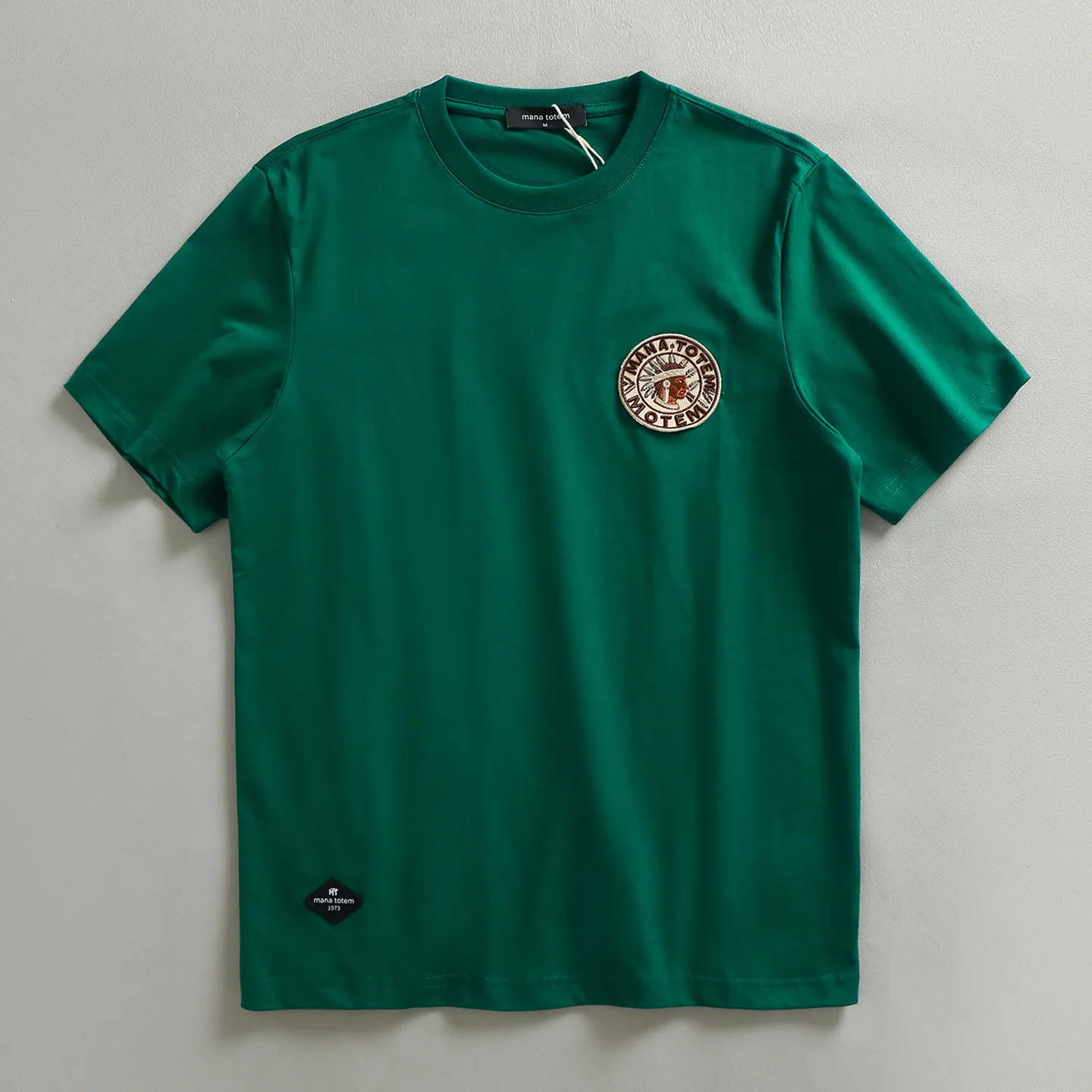 

Футболка с коротким рукавом из хлопка с ретро-вышивкой, мужская, летняя, новая, в европейском и американском стиле, для молодежи.