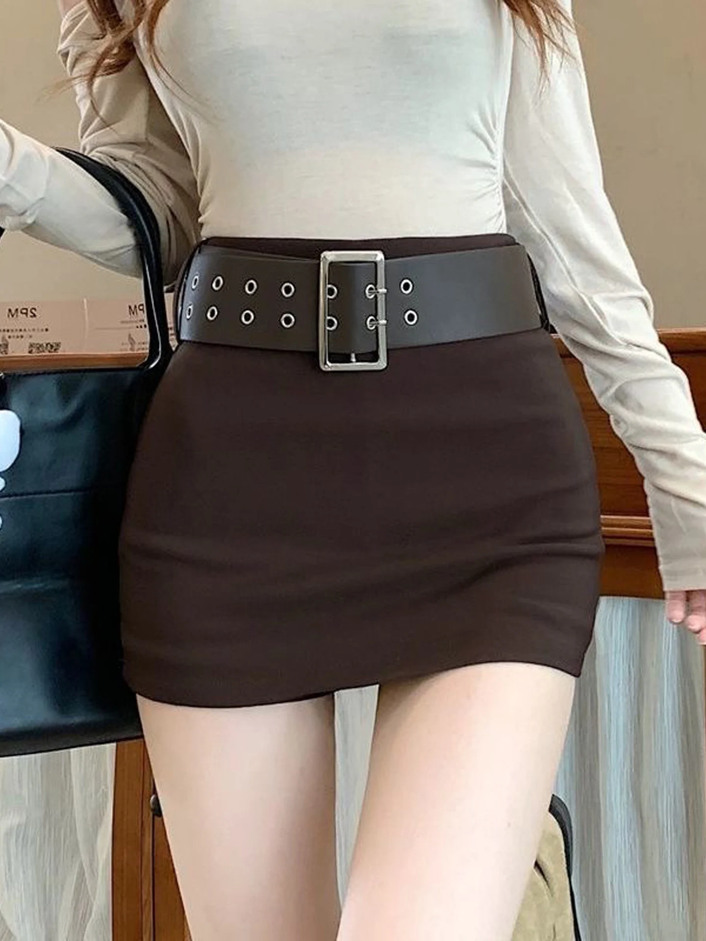 Sexy Tight  Skirt Women's High Waist Bodycon Anti-Light Tight Fit Short Skirt Korean Style Commute Daily Use Zipper Closure